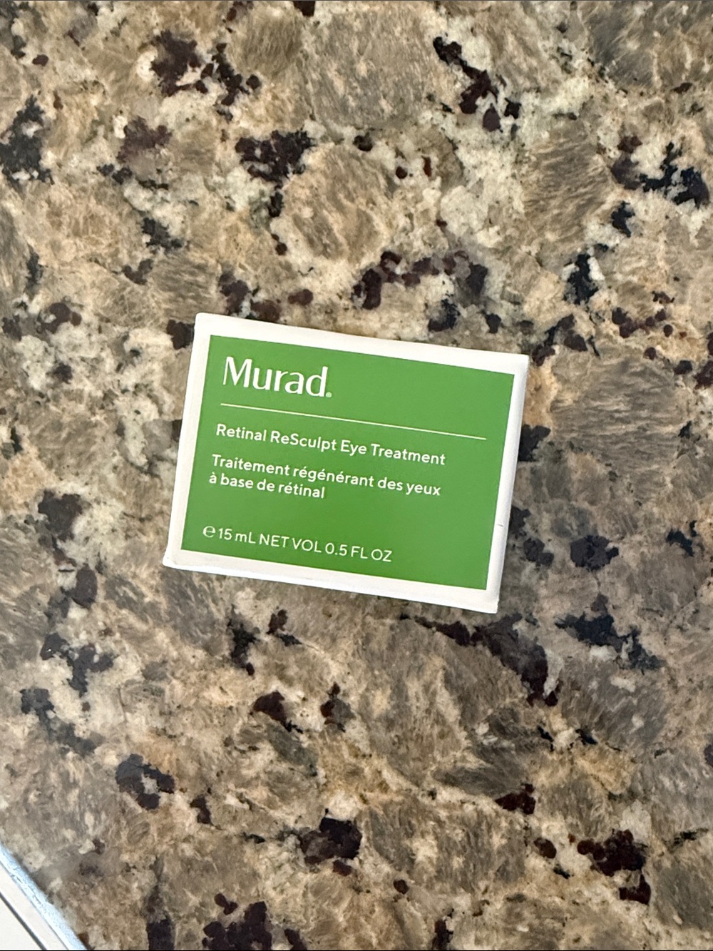 Murad Green and White Retinal ReSculpt Eye Treatment Box